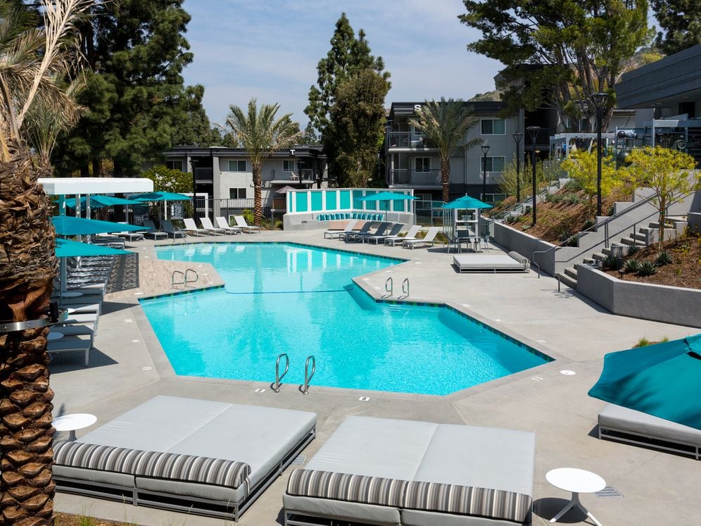South Clubhouse pool and sundeck