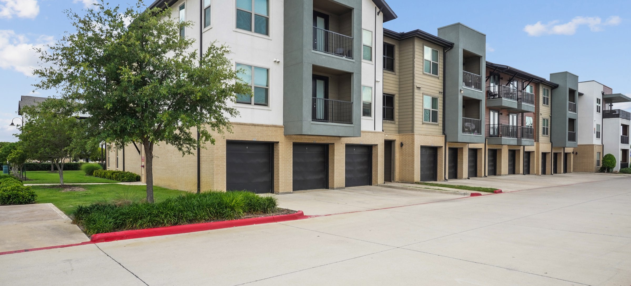 Avalon Castle Hills TX013 6.19.2025