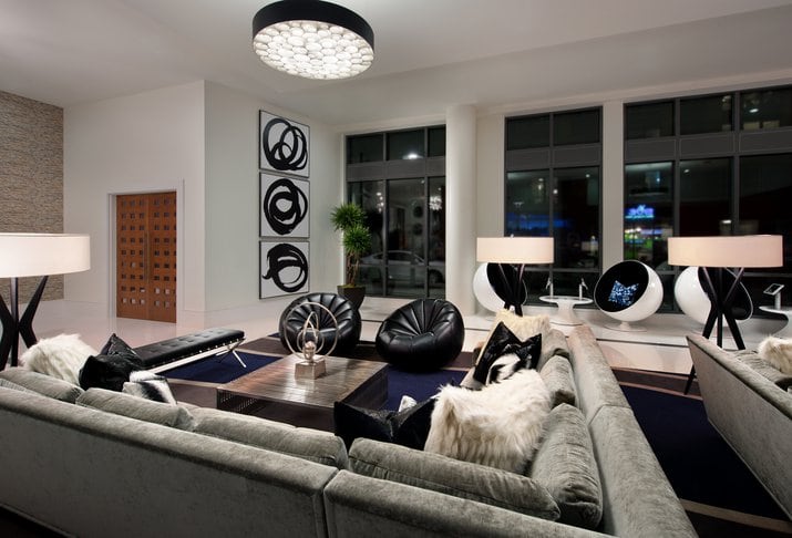 Avalon Dunn Loring lounge