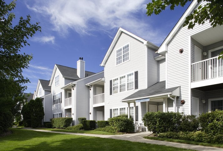 Avalon Commons exterior image