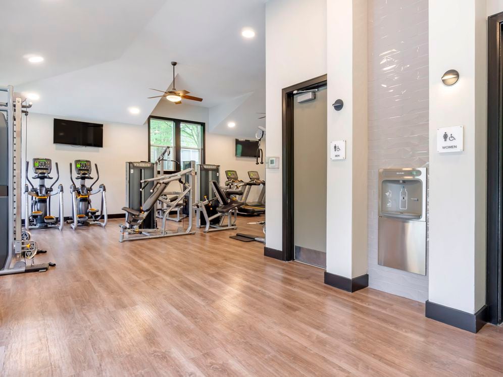 Fitness center with state-of-the-art cardio and strength equipment