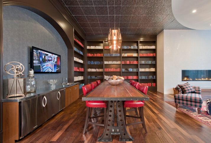 Avalon Dunn Loring lounge