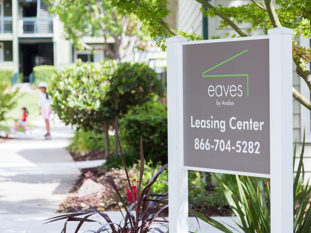 Leasing Center