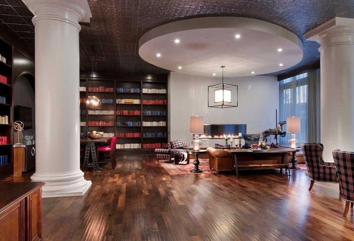 Avalon Dunn Loring lobby image