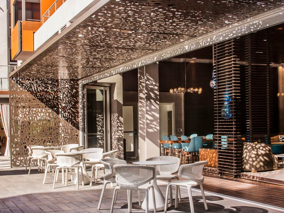 Outdoor Lounge