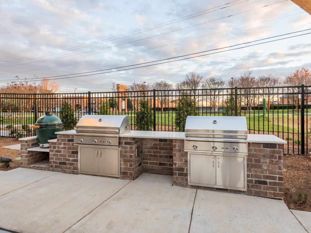 Grills with Smoker