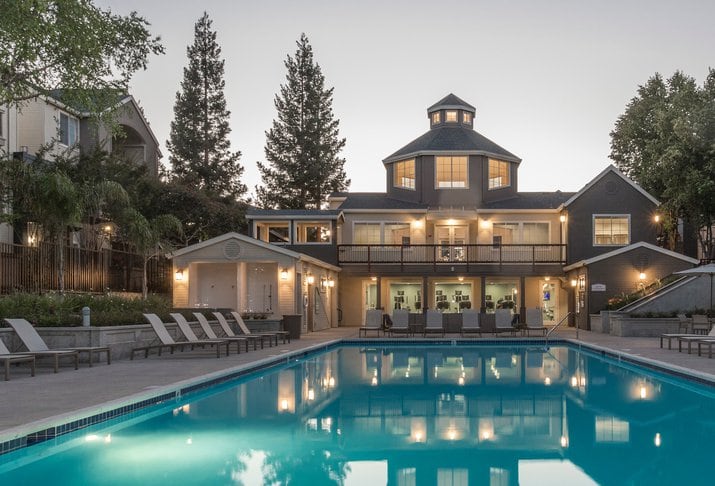 Avalon Campbell exterior image