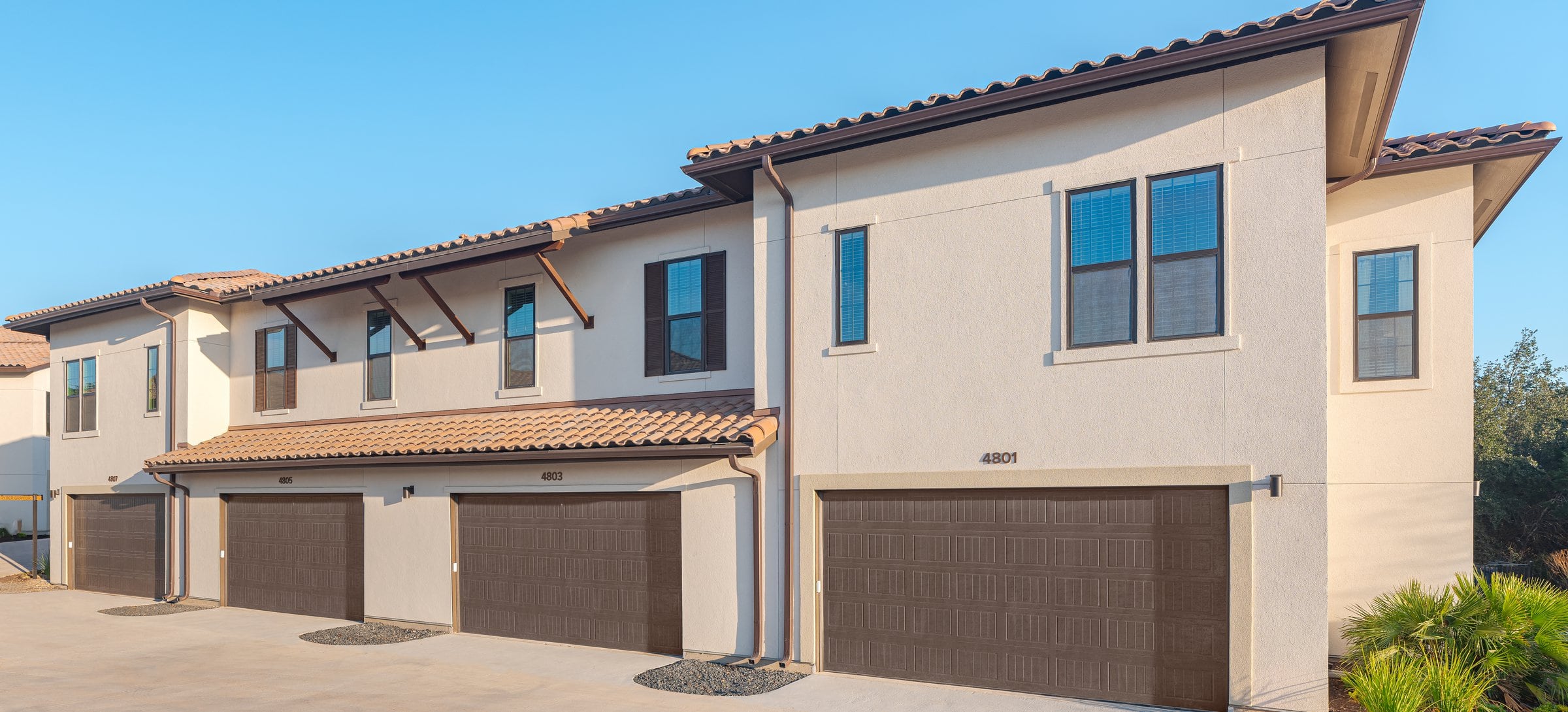 Avalon Townhomes at Bee Cave TX006