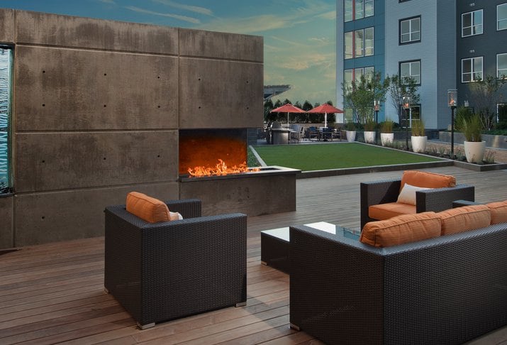 Avalon Dunn Loring exterior image