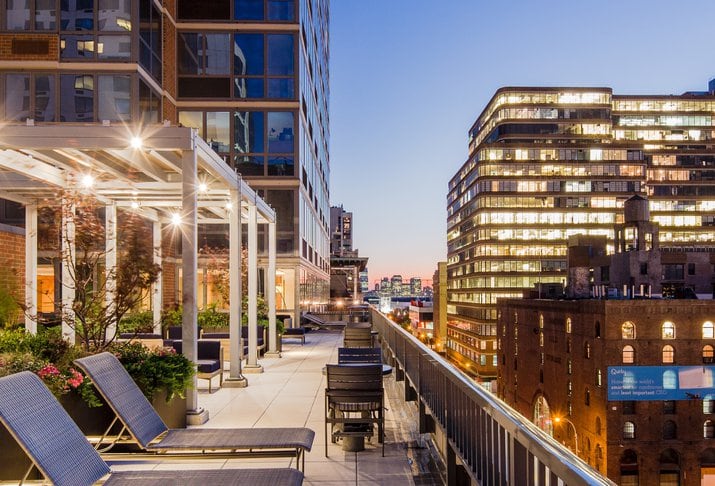 Avalon West Chelsea exterior image
