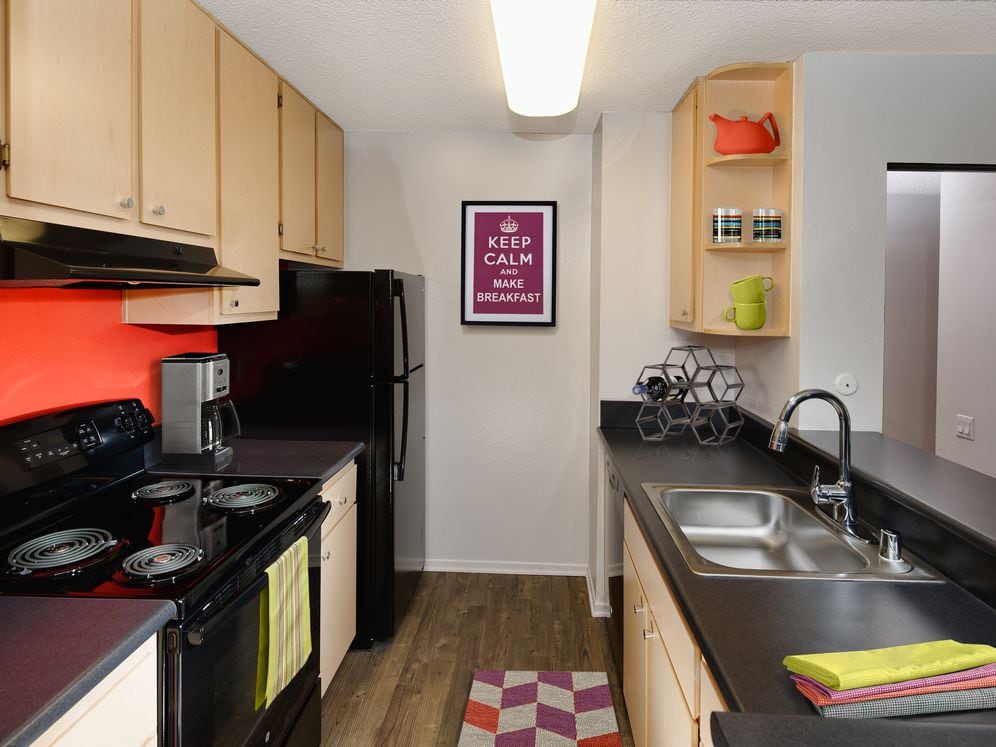 One Bedroom Kitchen