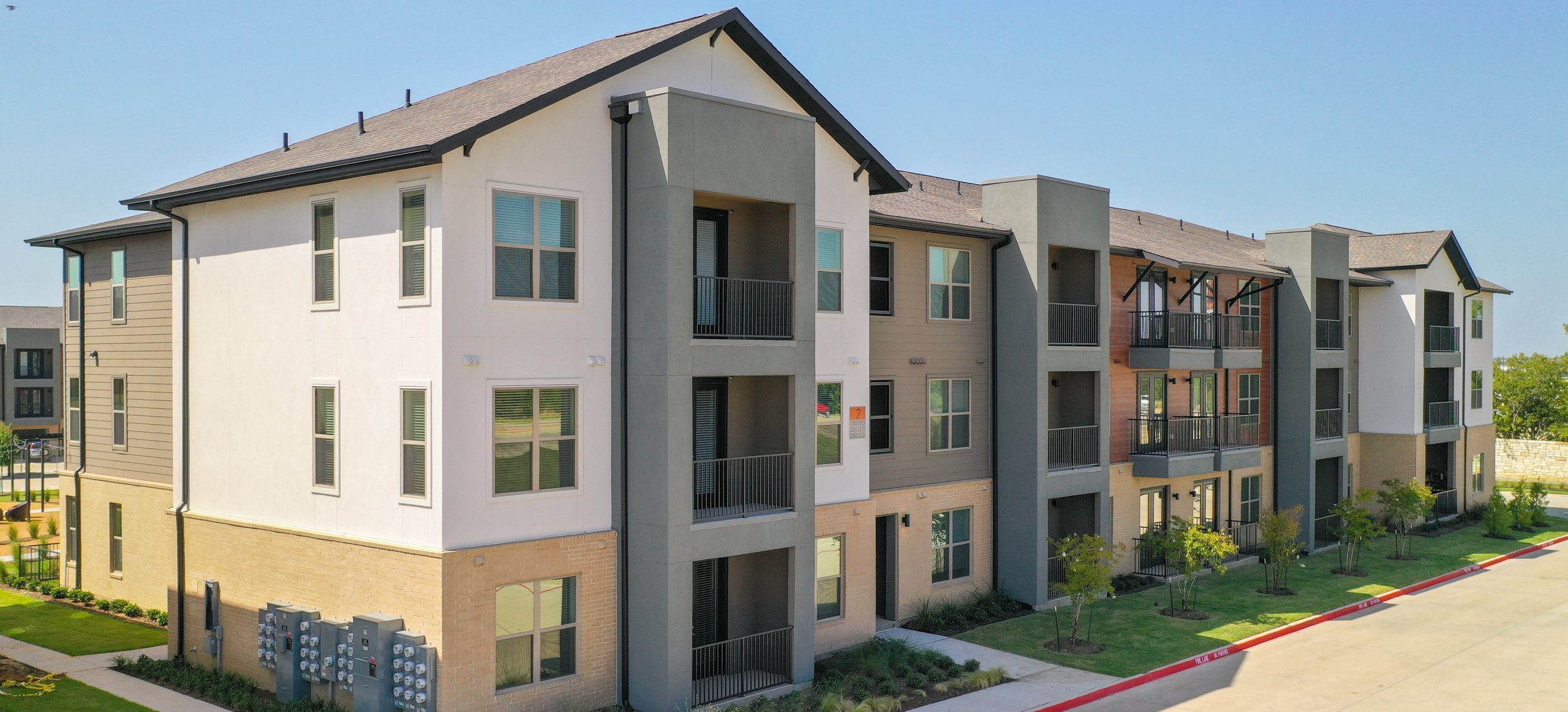 Avalon Castle Hills TX013 4.17.2025